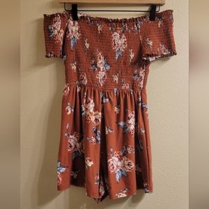 Hawaiian floral strapless romper